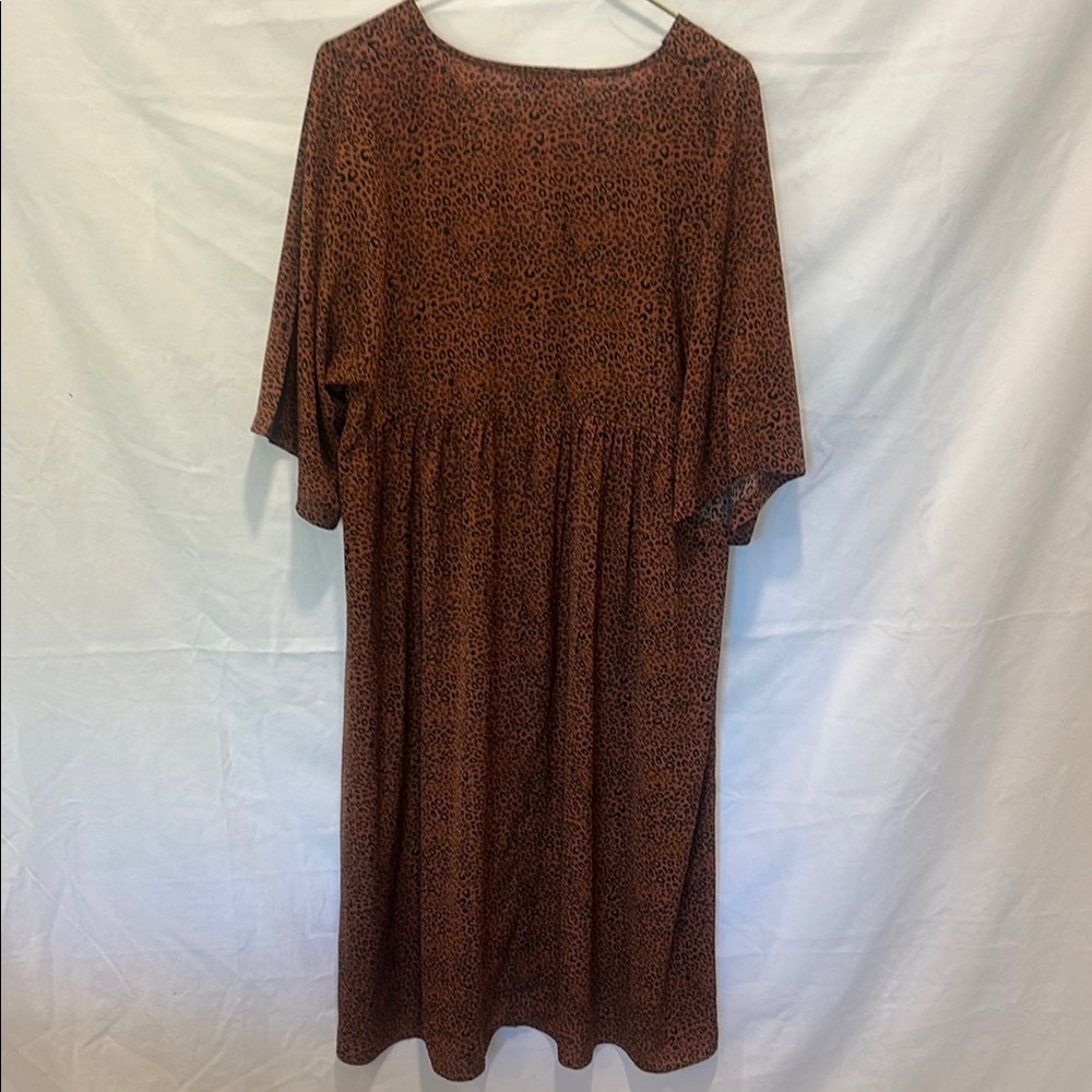 Mittoshop Brown Leopard V-Neck Midi Dress - Picture 4 of 4